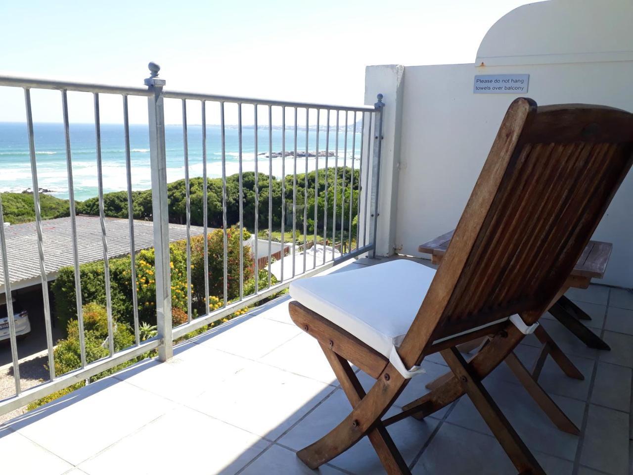 Hermanus Beach Villa Bagian luar foto